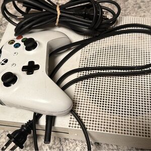 White Console with Controller